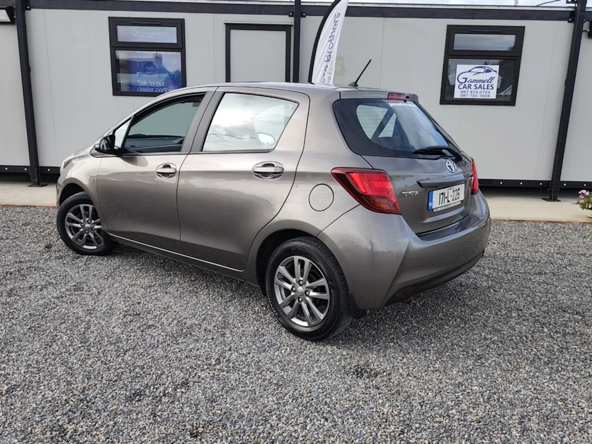Toyota Yaris 1.0 LUNA 4DR - Image 4