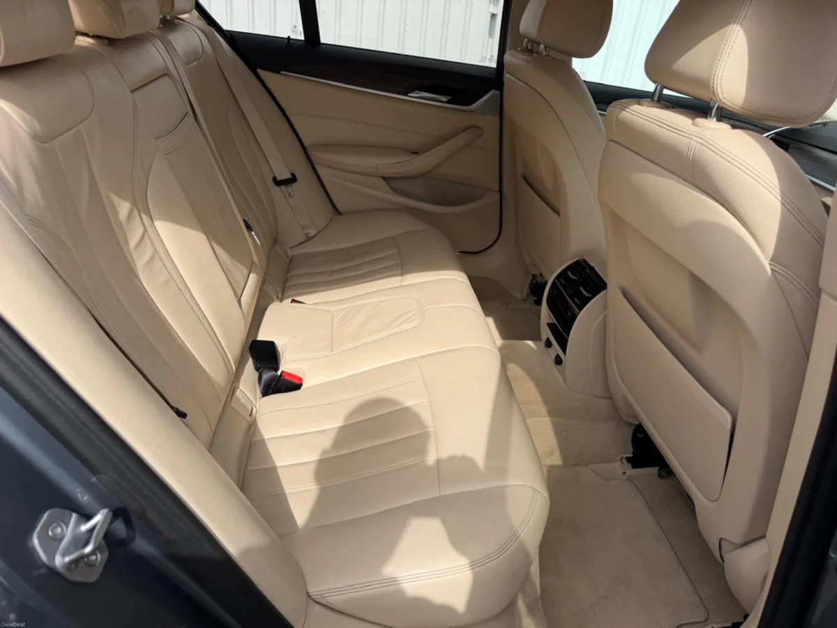 BMW 5-Series D G30 SE PLUS 4DR AUTO - Image 5