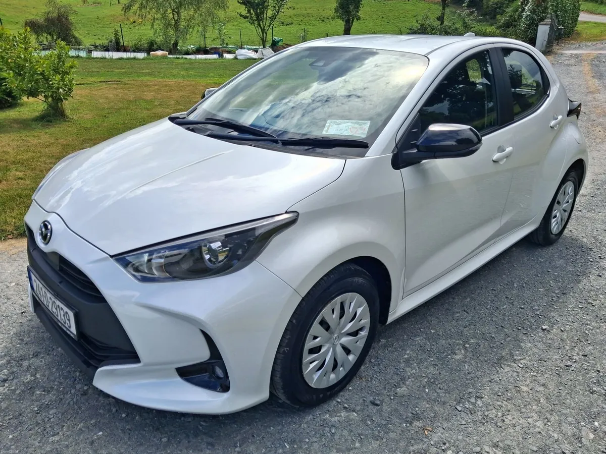 241 YARIS/MAZDA2  1.5L HYBRID/ AUTOMATIC - Image 2