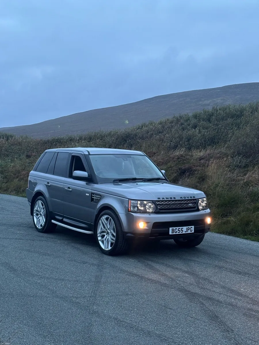 2012 Range Rover sport - Image 4