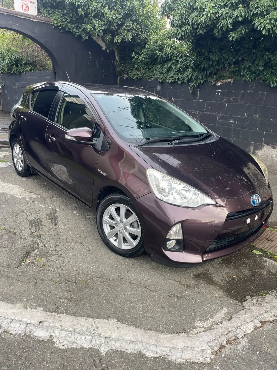 2014 Toyota aqua automatic hybrid - Image 1