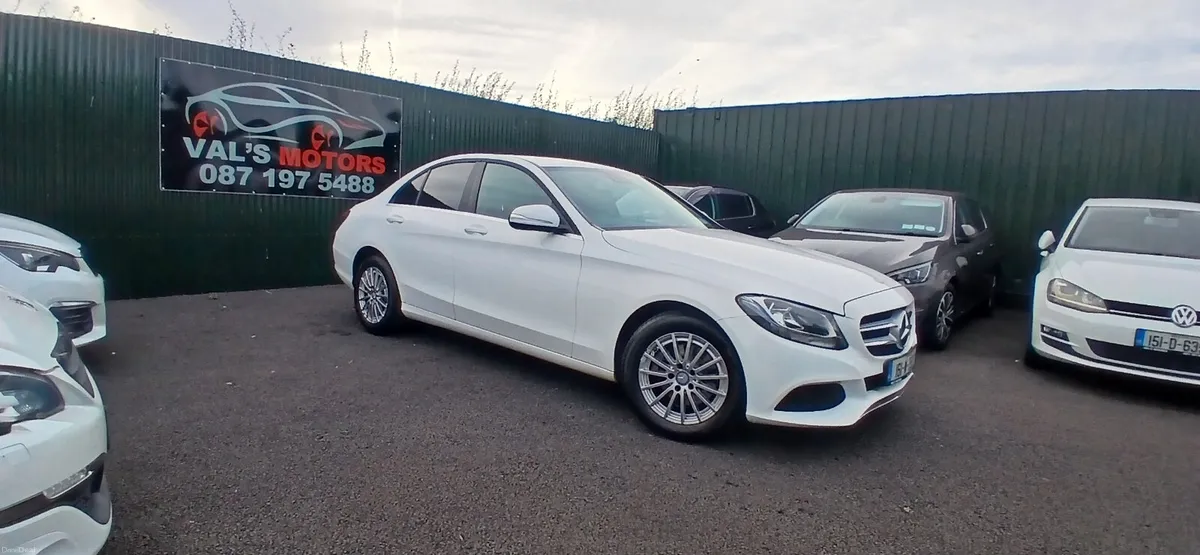 16 Mercedes-Benz C-Class Low Mileage 120.000 ml - Image 4