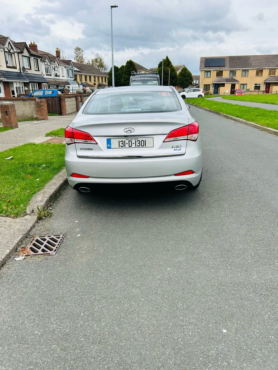Car - Image 1