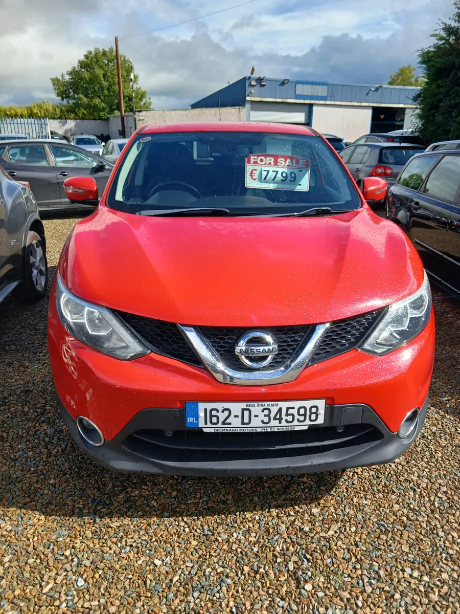Nissan Qashqai 2016 mint condition diesel - Image 4