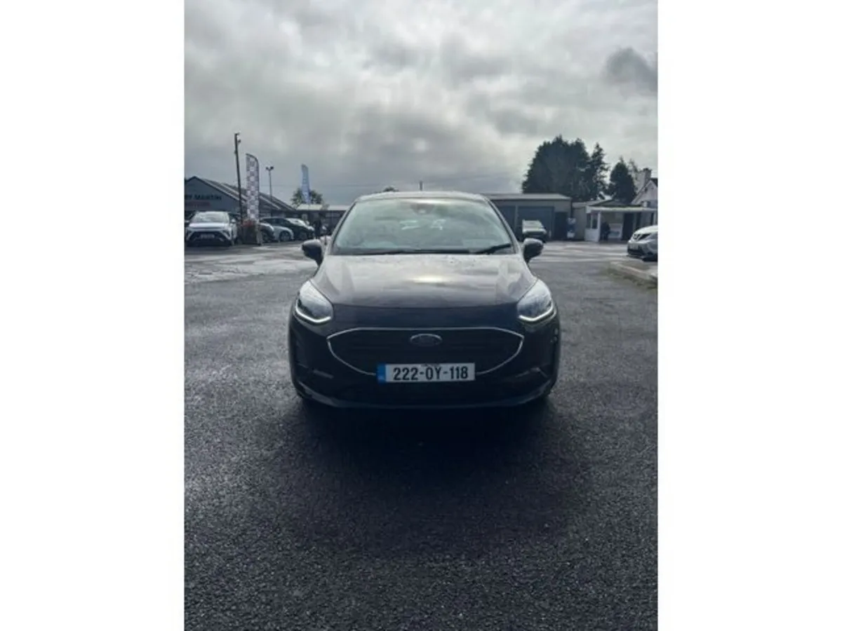 Ford Fiesta Trend Connected 1.1 075 M5 - Image 2