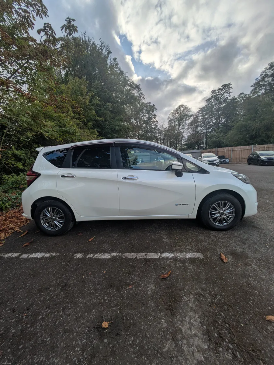 2017 Nissan Note e-POWER Hybrid Automatic | 79,503 - Image 5