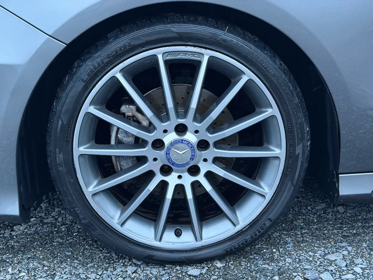 2015 (152) Mercedes Benz A-class A200 AMG - Image 3