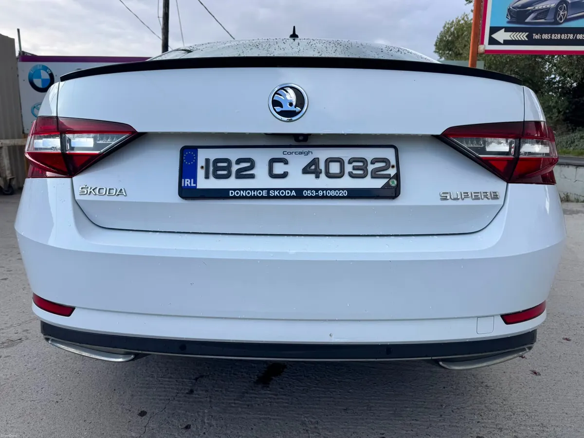 182 Skoda Superb 2.0TDI 150BHP SportLine - Image 4