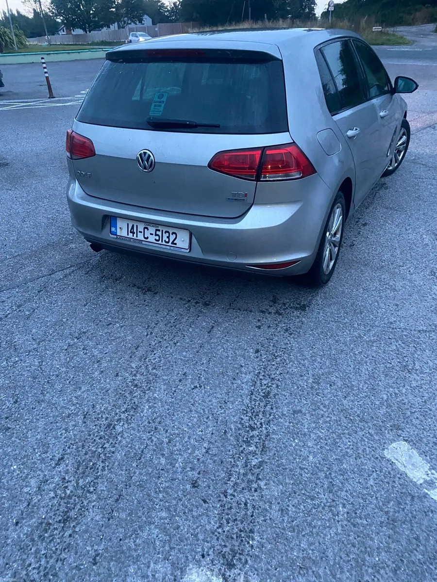 Volkswagen Golf - Image 5