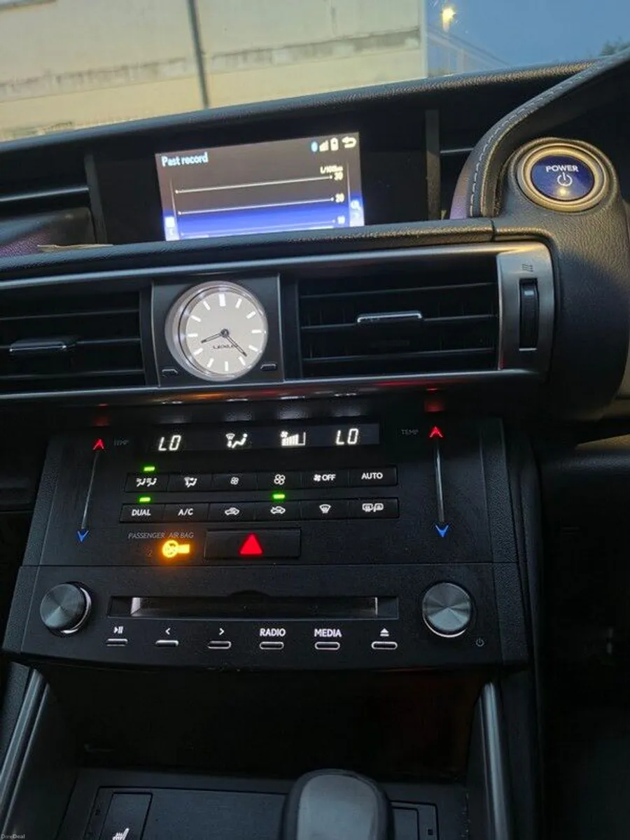2014 Lexus Is - Image 1