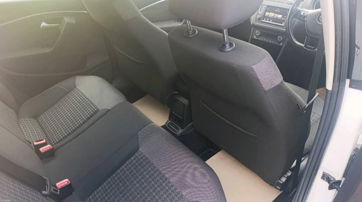 2015 VW Polo 1.2 Petrol Automatic - Image 6