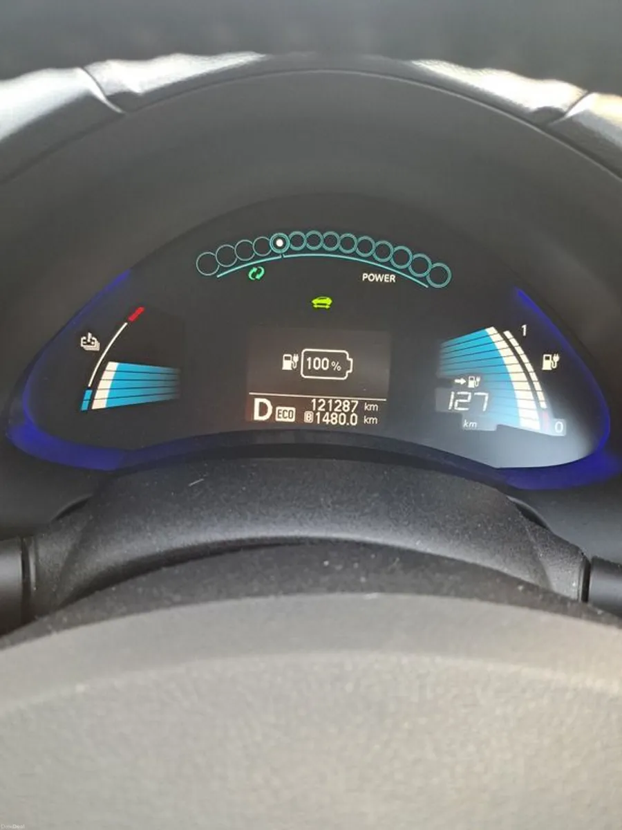 2015 Nissan Leaf - Image 2