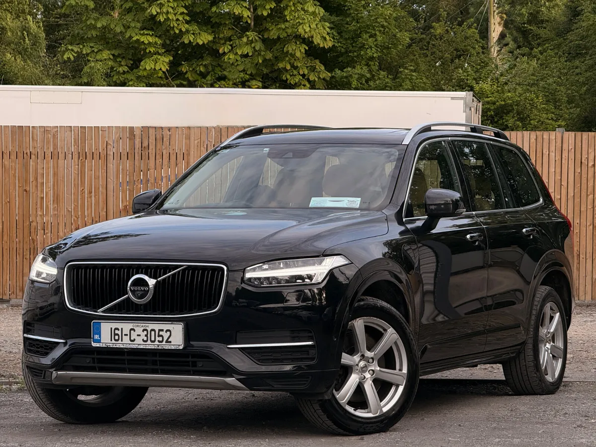 Volvo XC90 T8 2Lplug in Hybrid Momentum Geartronic - Image 2