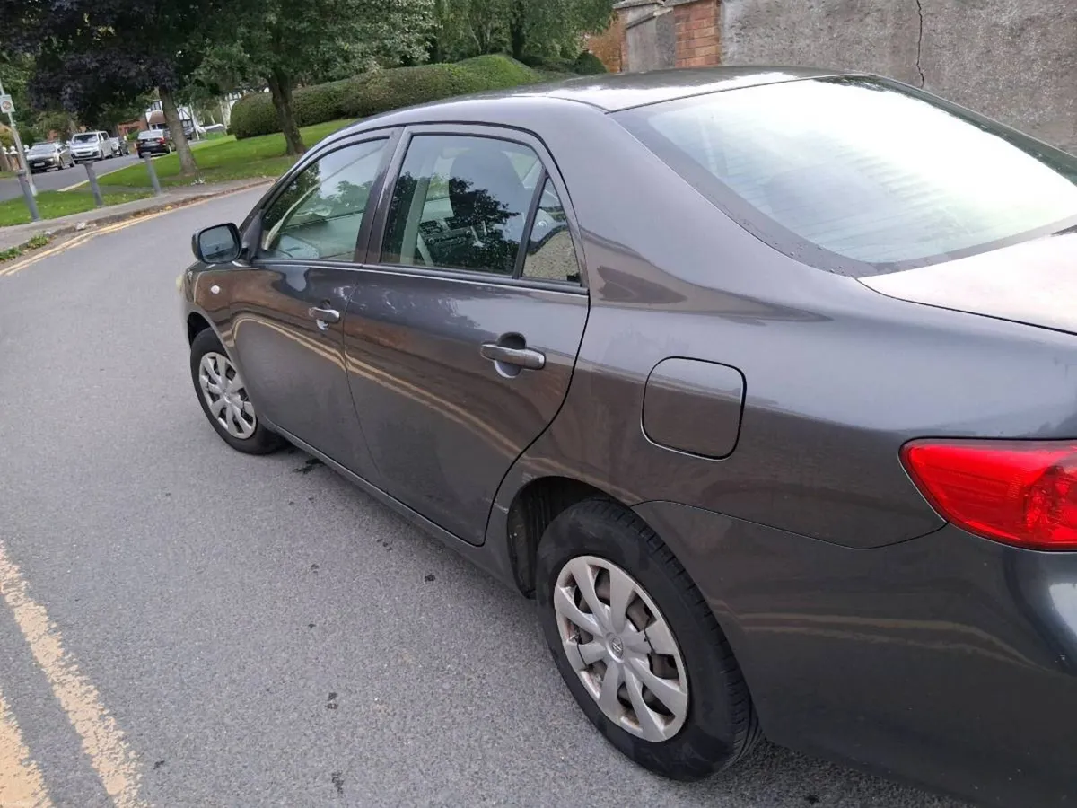 Toyota Corolla 2007. NCT 5/27. Tax 1/27 €1,450 - Image 3