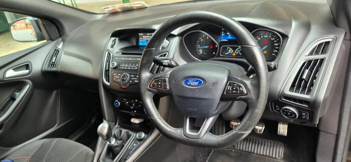 Ford Focus St Line - Image 3