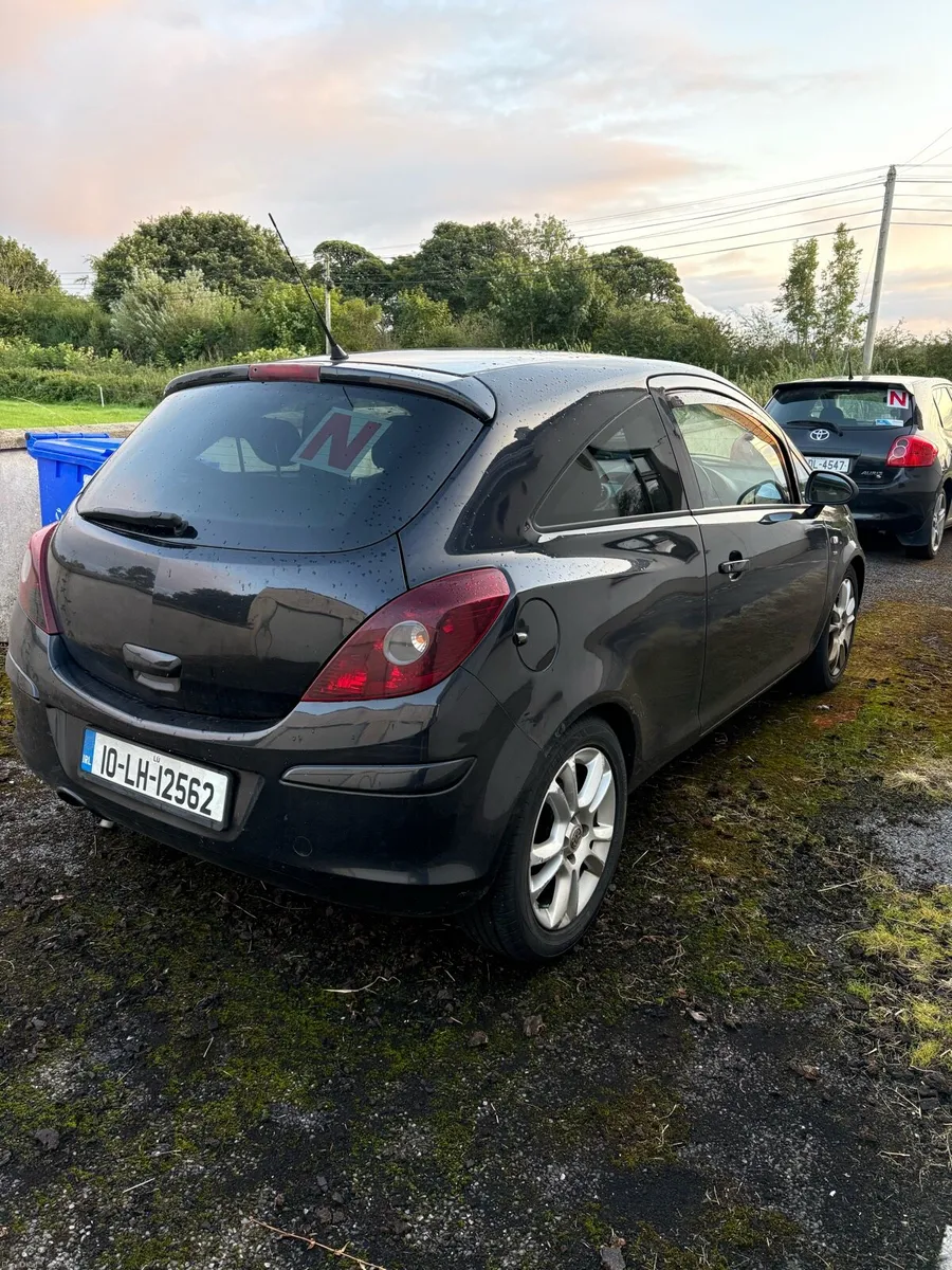 2010 Vauxhall Corsa - Image 4