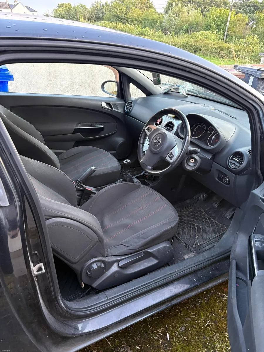 2010 Vauxhall Corsa - Image 6