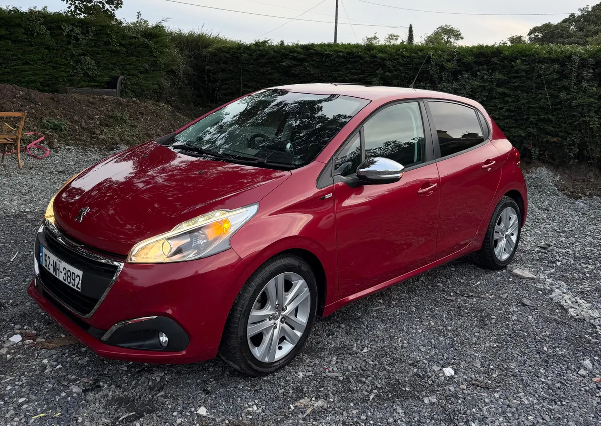 Peugeot 208  2016  1.2 PureTech - Image 6