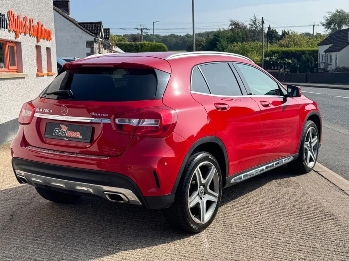 2.1 GLA220d AMG Line SUV 5dr Diesel 7G-DCT 4MATIC - Image 4