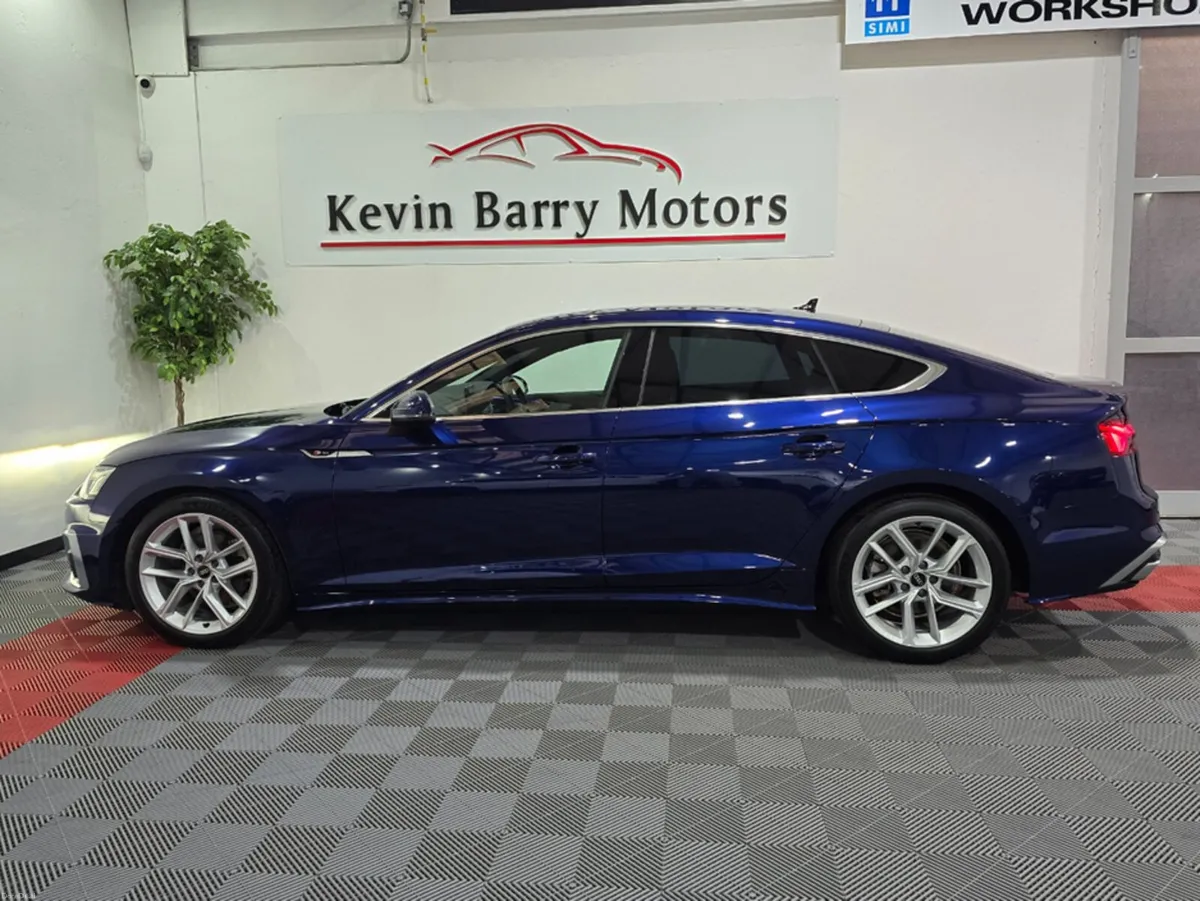 Audi A5 35TDi S LINE *HUGE SPEC* SPORTBACK 163BHP - Image 5