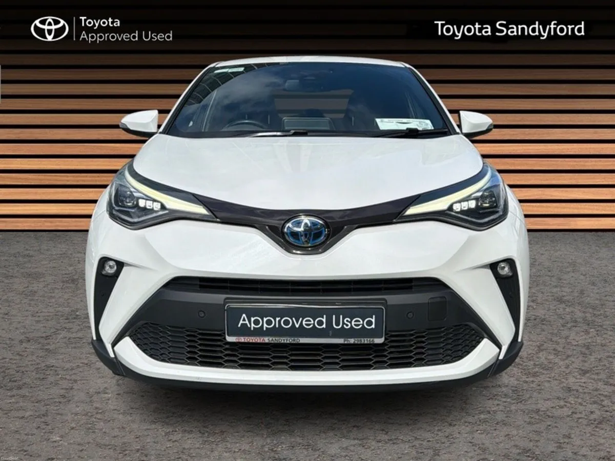 Toyota C-HR SOL TOP SPEC // HEATED LEATHER SEATS / - Image 5
