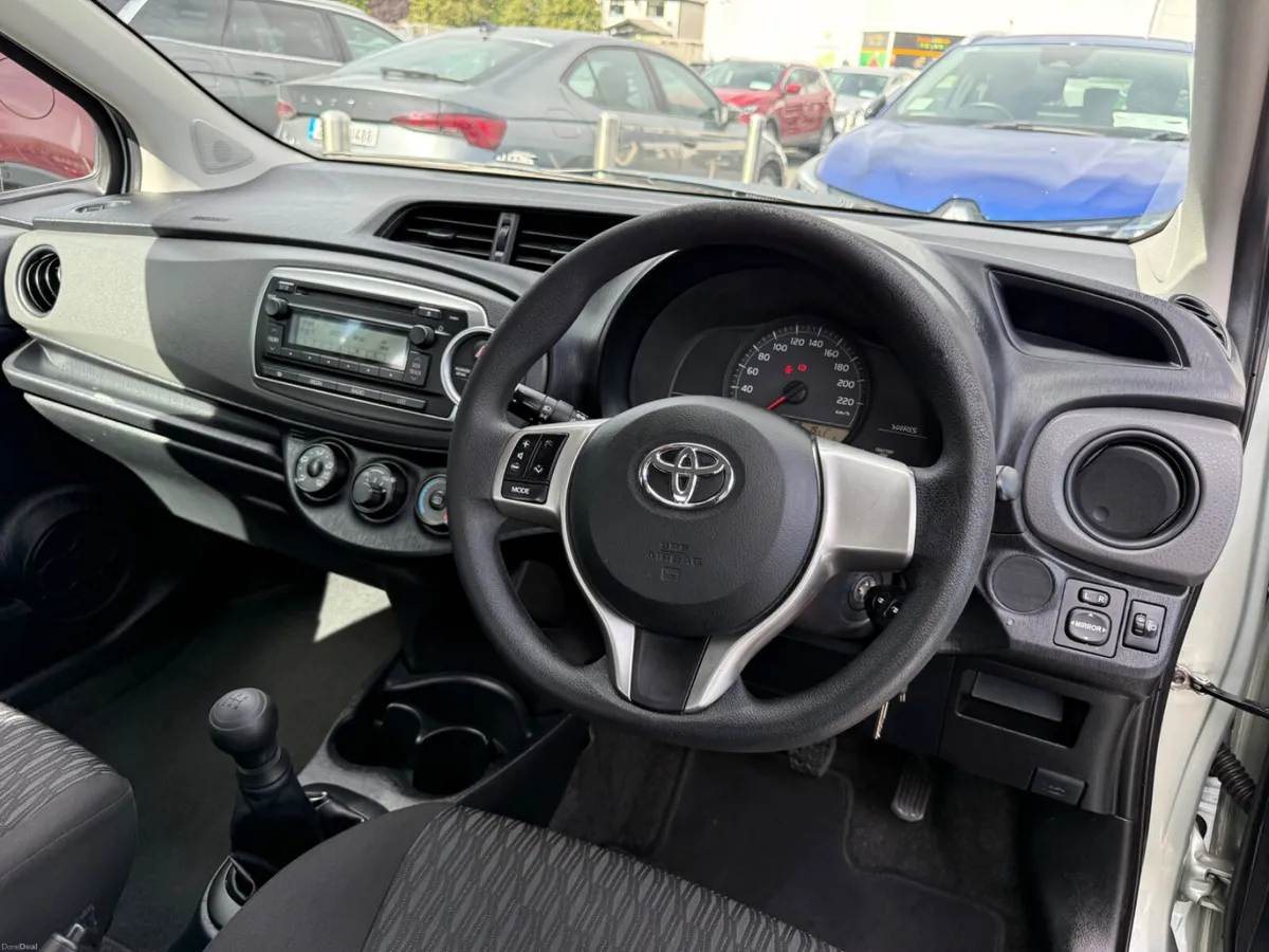 12 Toyota Yaris 1.0 Petrol 5dr- NCT 4-27. Tax 4-27 - Image 4