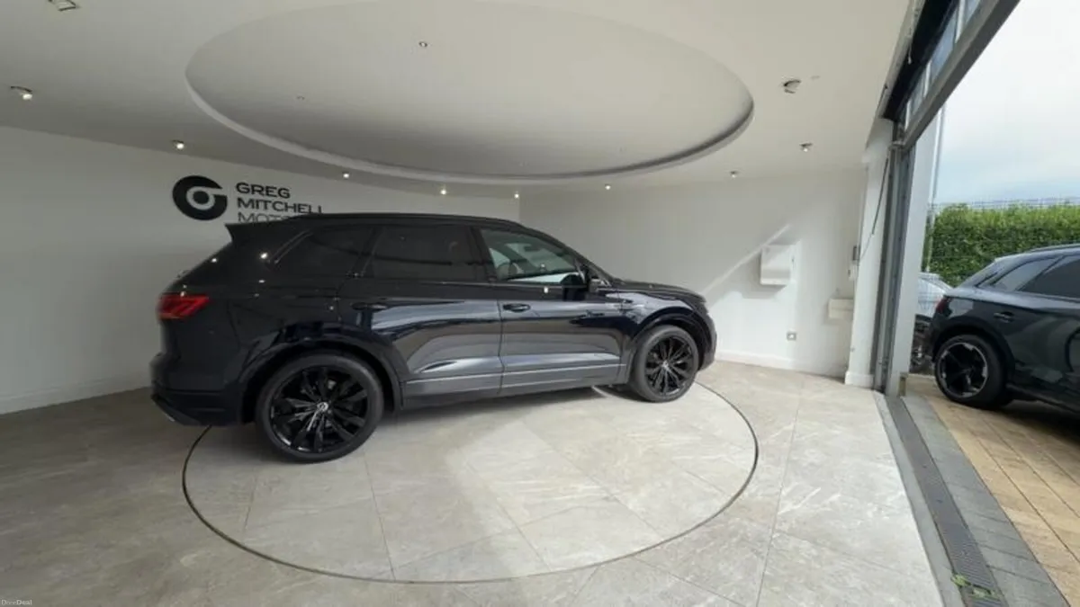 Volkswagen Touareg 3.0 V6 TDI 4Motion 286 Black Ed - Image 5
