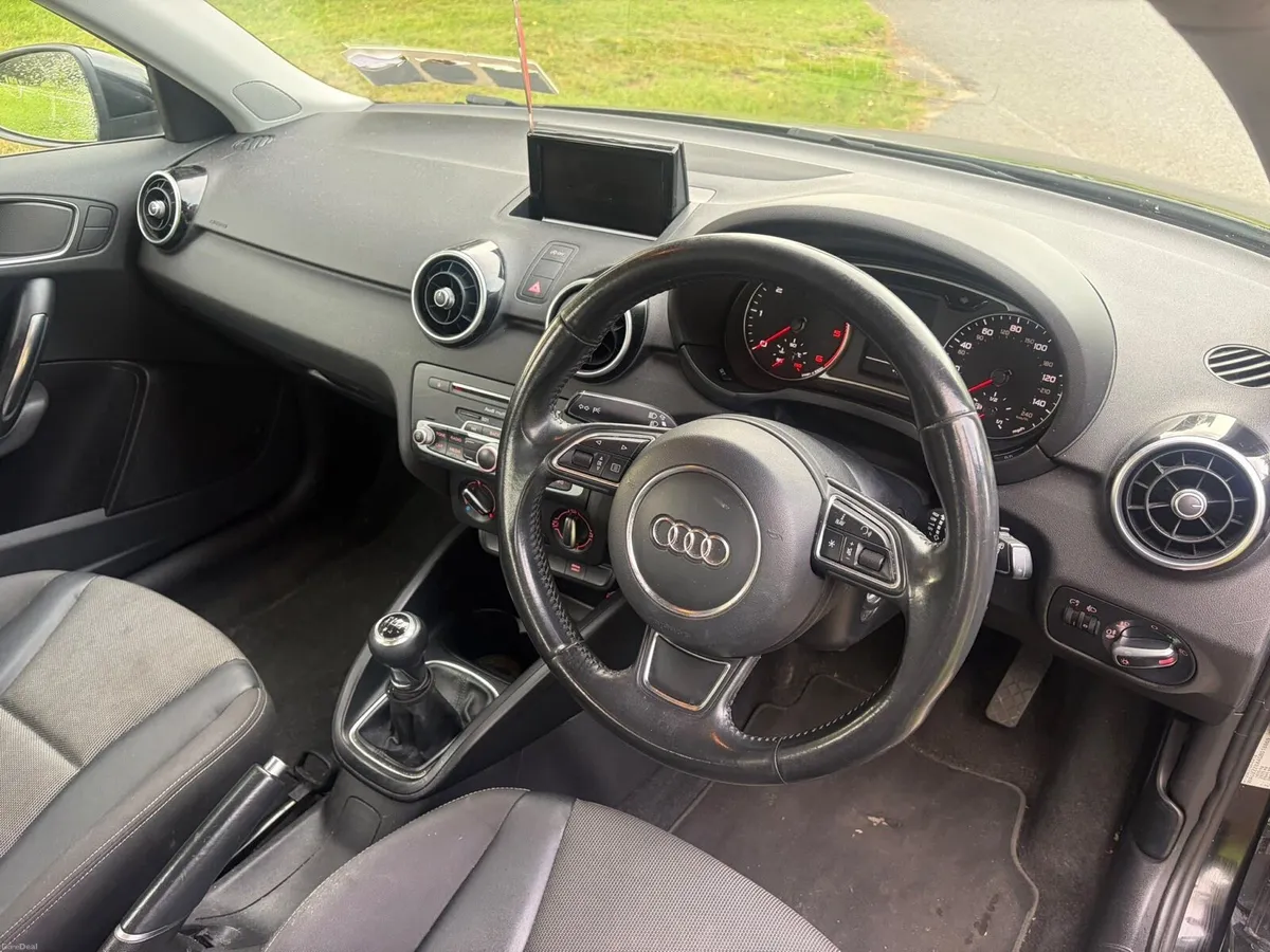 AUDI A1 1.6 DIESEL MANUAL NCT’D & TAXED - Image 6