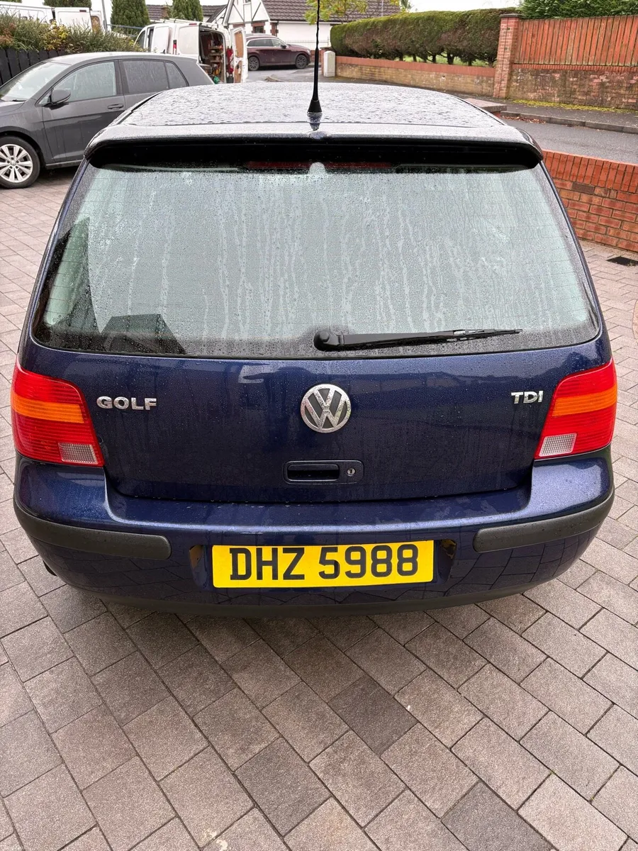 Volkswagen Golf 2002 1.9 TDI S Mark 4 PD 100 - Image 2