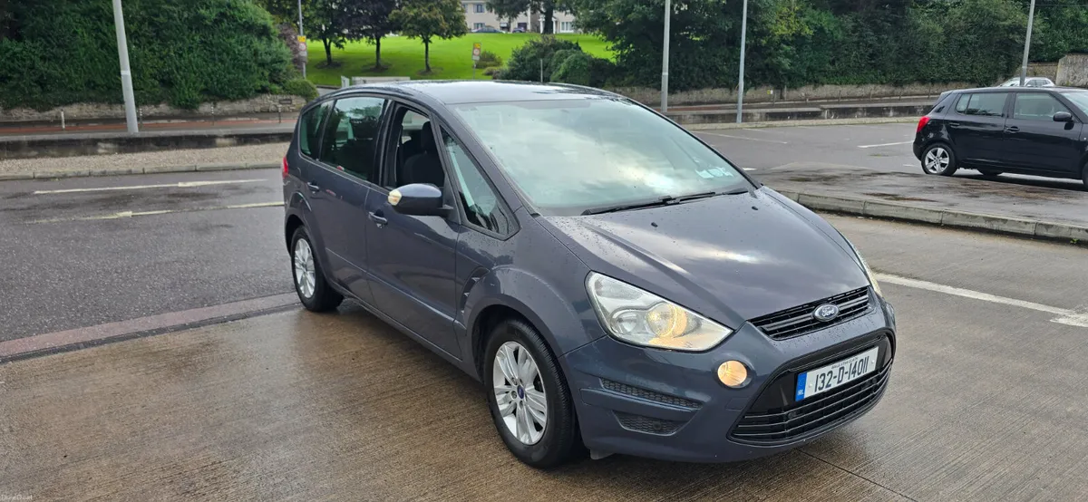 Ford S-Max 7 Seater New Nct 11.2027 One owner - Image 4