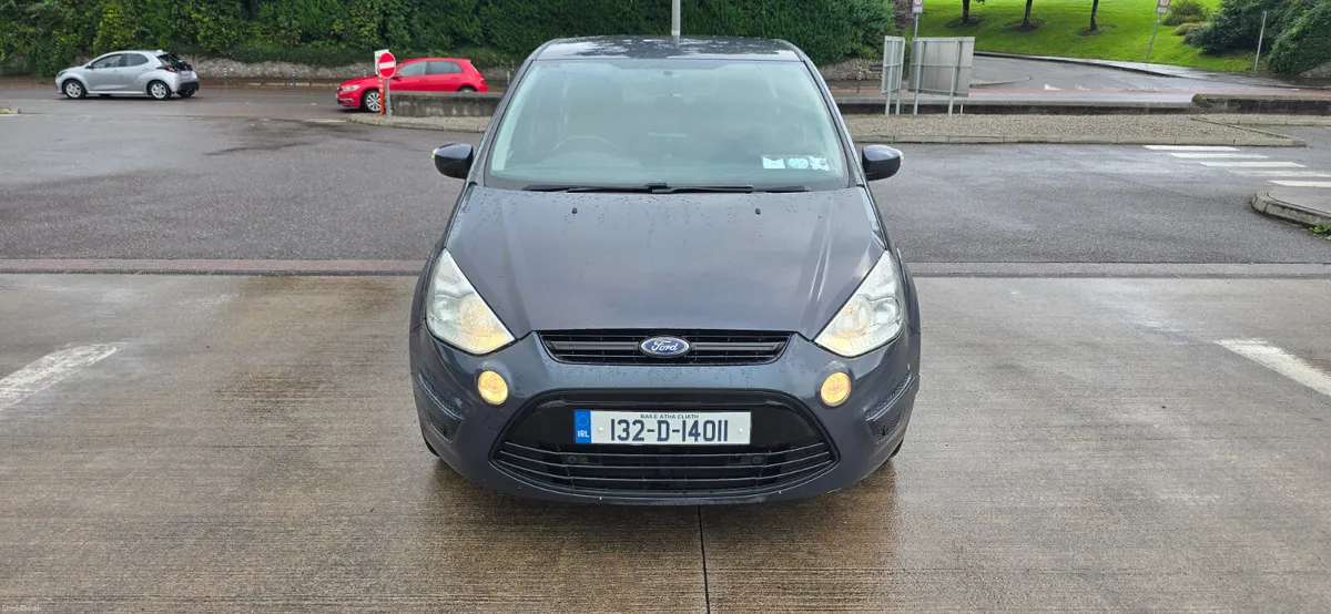 Ford S-Max 7 Seater New Nct 11.2027 One owner - Image 3
