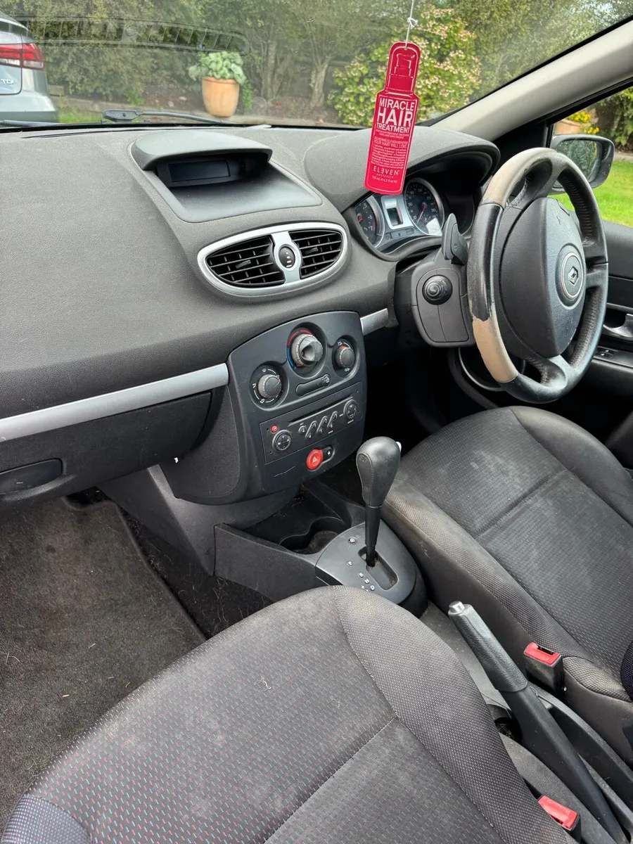 Car - Image 6