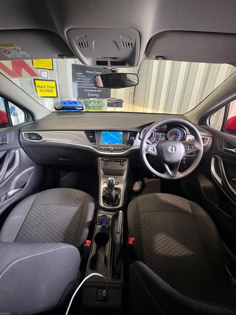 Vauxhall Astra 162 Low Milage - Image 4