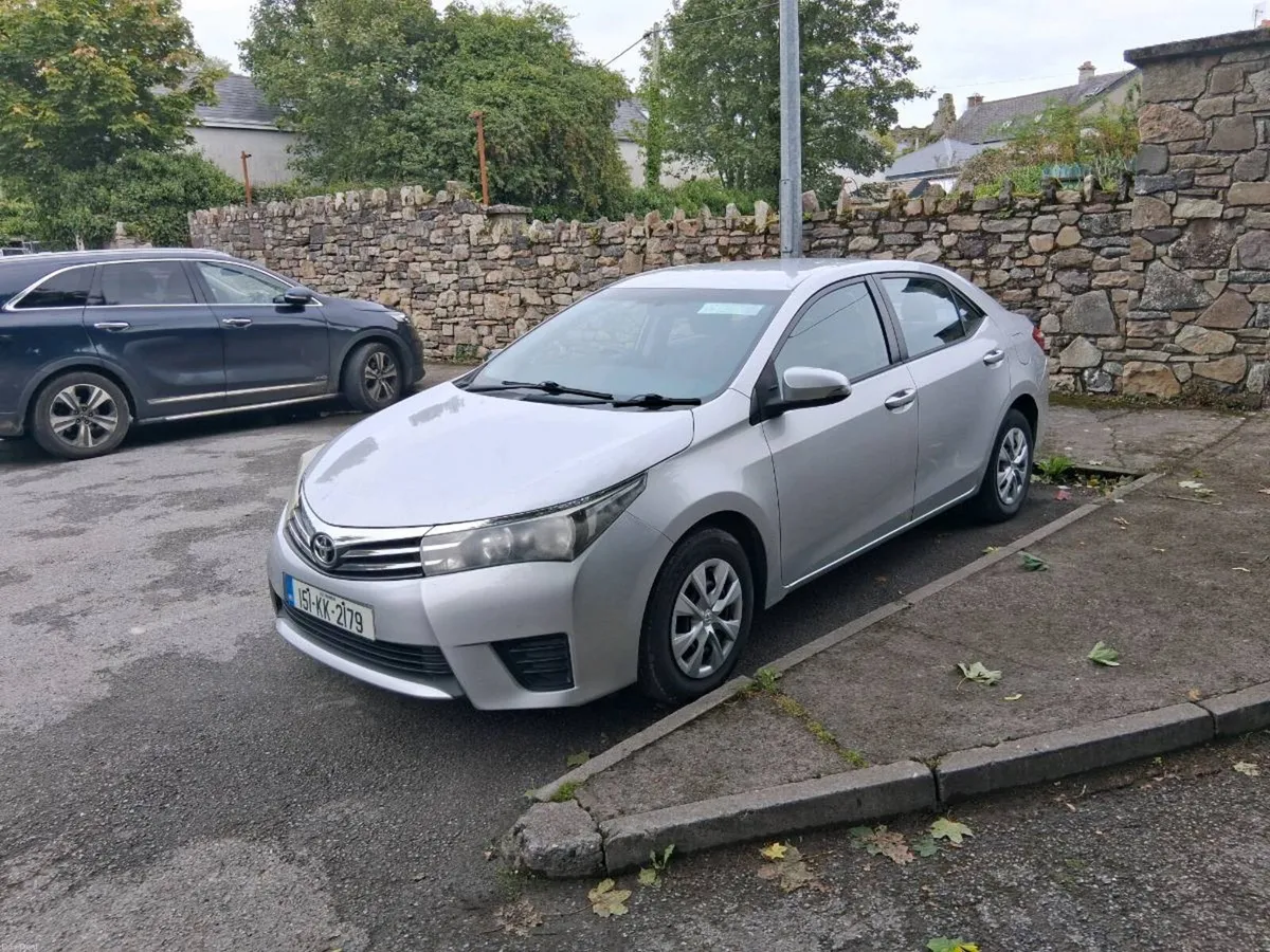 Toyota Corolla for sale - Image 2