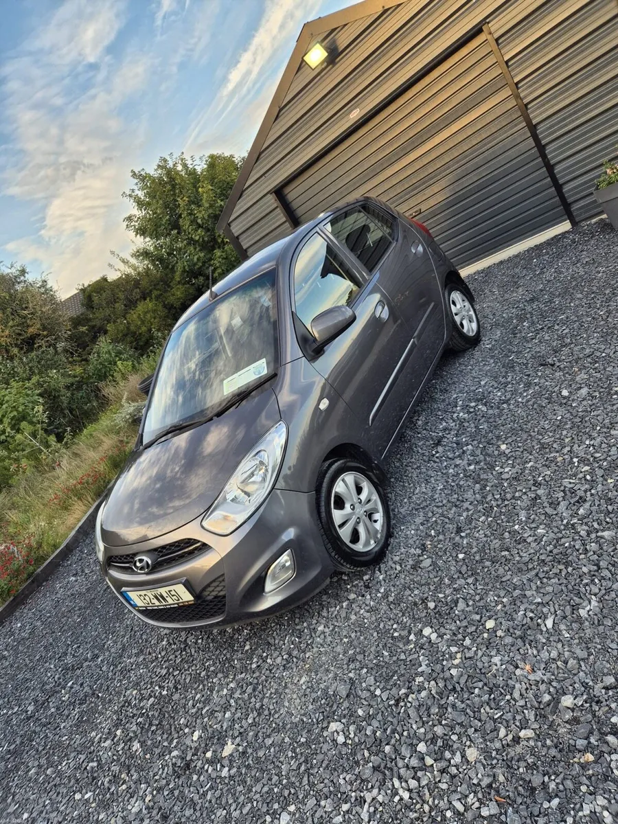 Hyundai i10 - Image 2