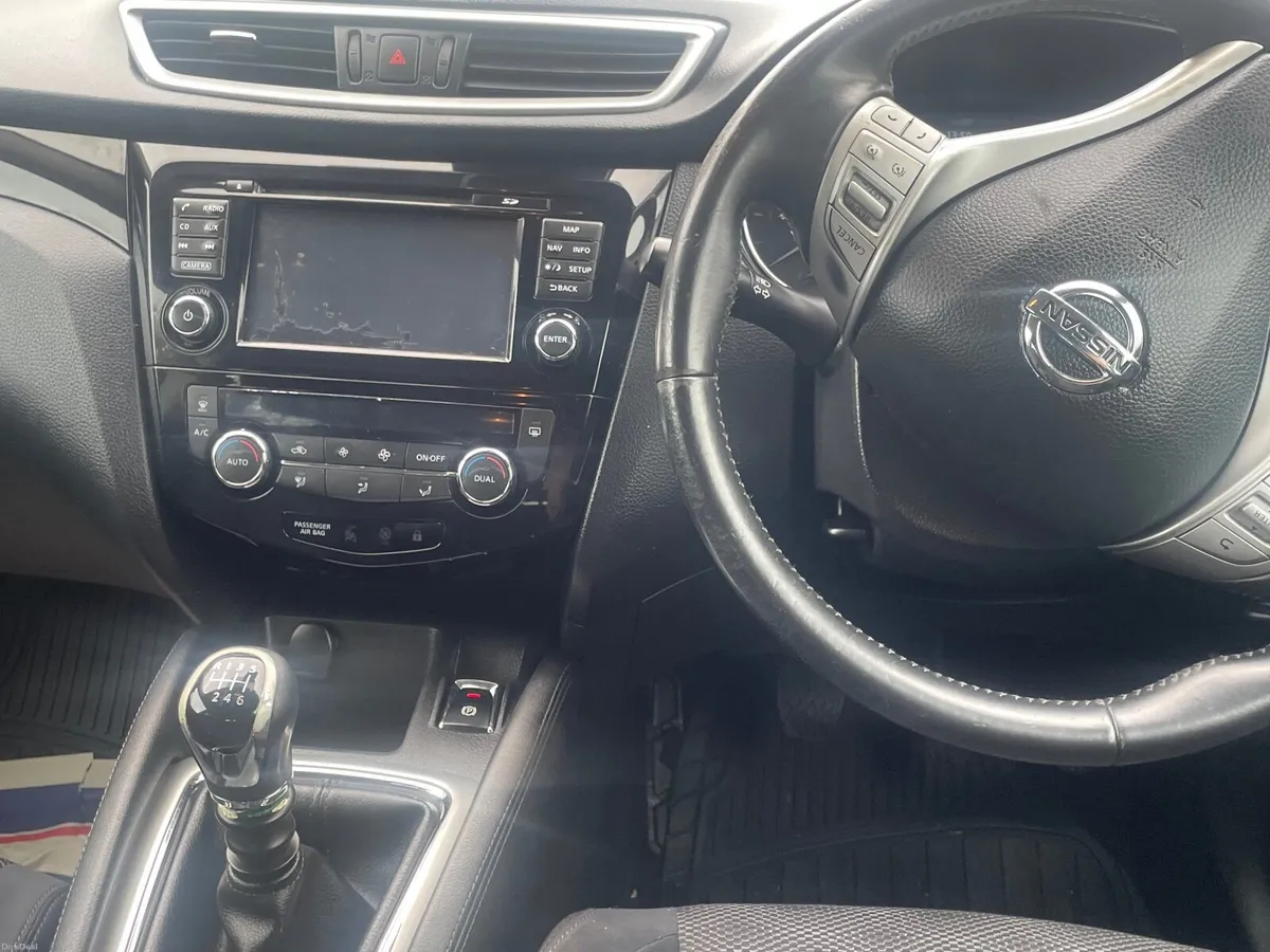 Nissan Qashqai 2015 - Image 3