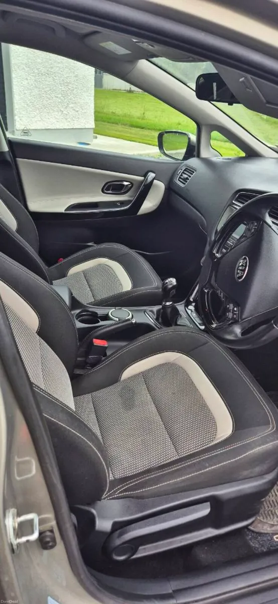 Kia Ceed Estate - Image 5