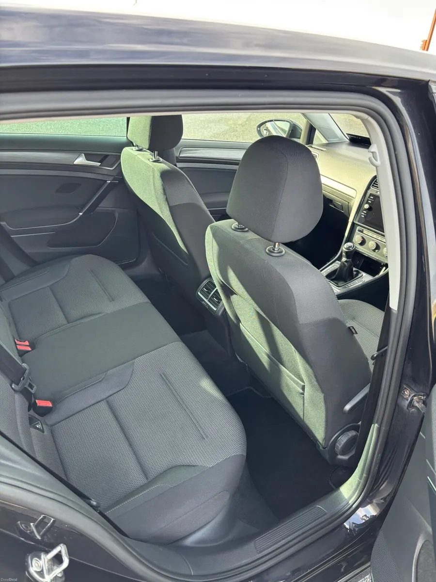 Volkswagen Golf 2019 - Image 6