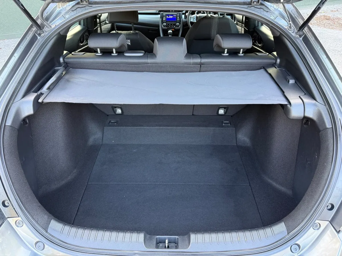 Honda Civic - Image 6