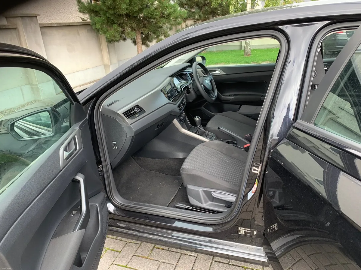 Volkswagen Polo 2018 - Image 5