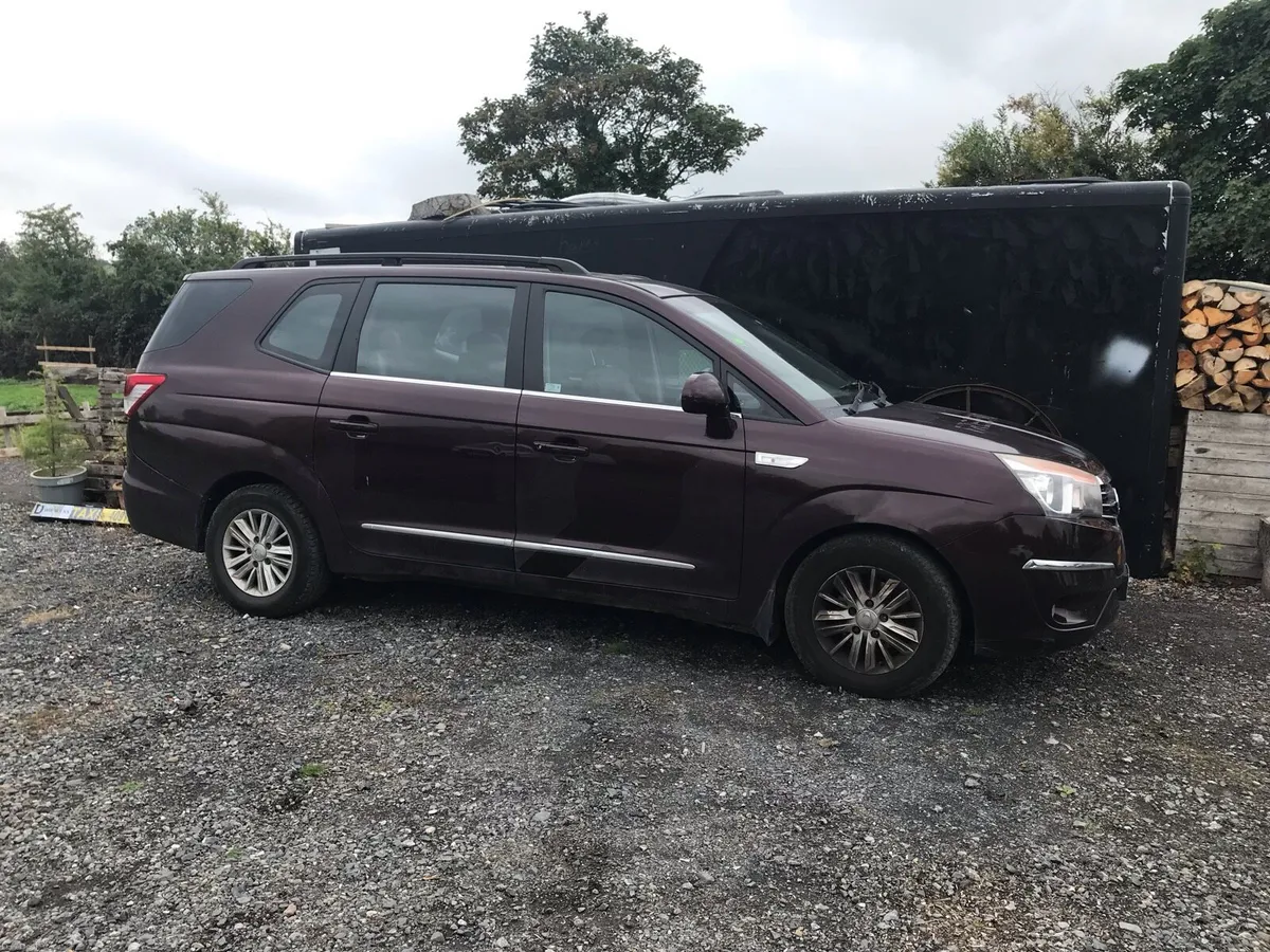2016 Ssangyong Turismo - Image 1