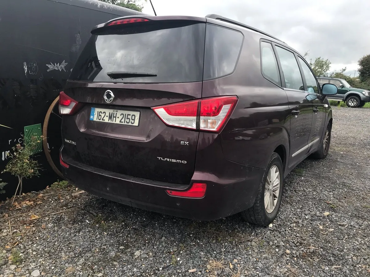 2016 Ssangyong Turismo - Image 3