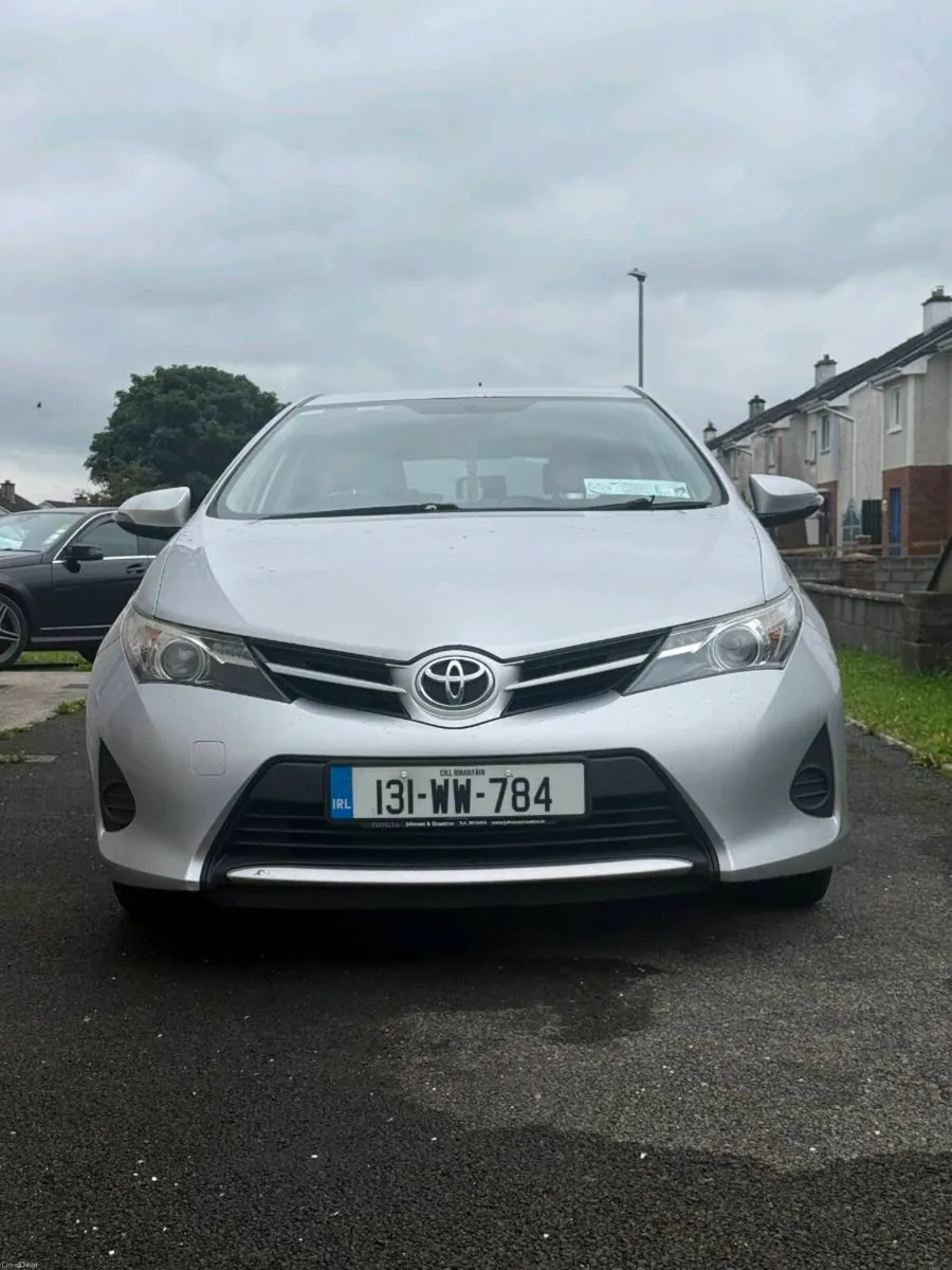 Toyota Auris - Image 1