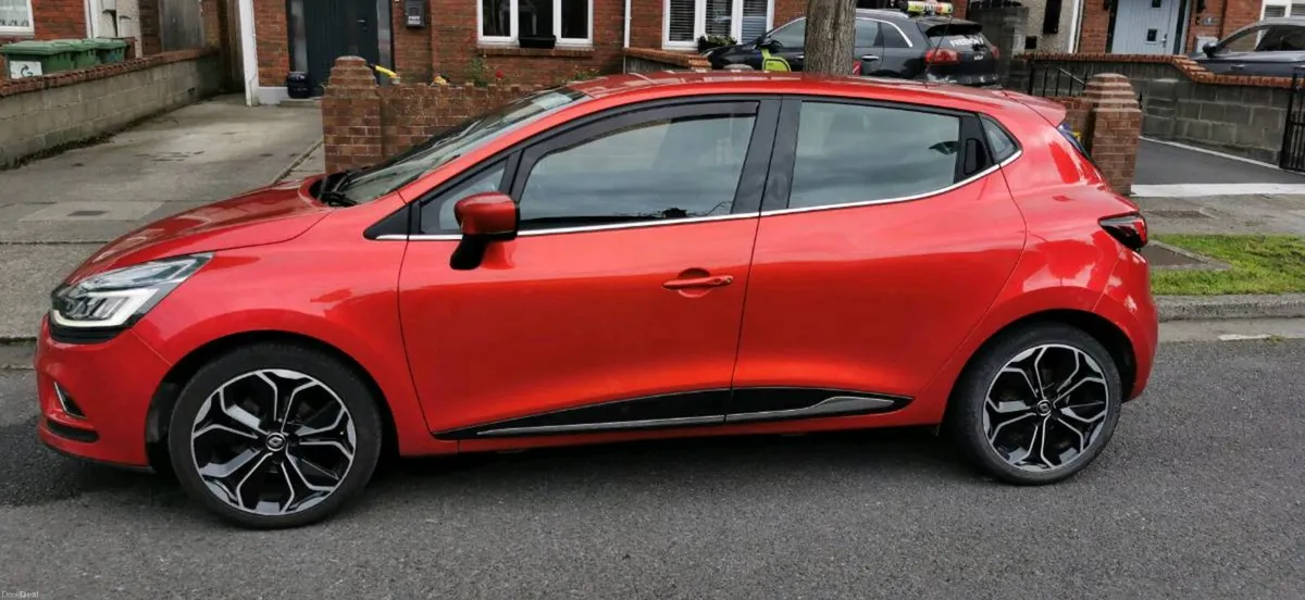 Renault Clio - Image 4
