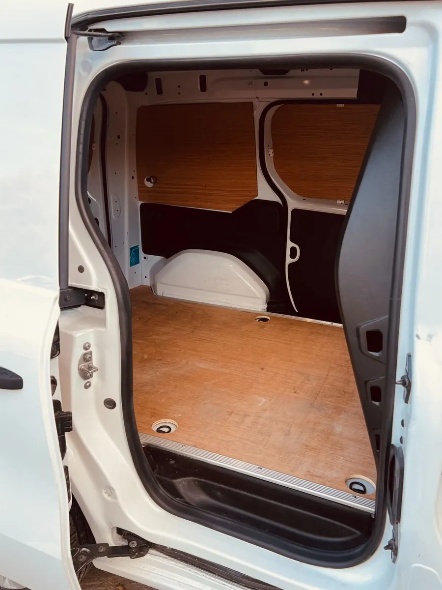 Renault Kangoo 2024 - Image 2