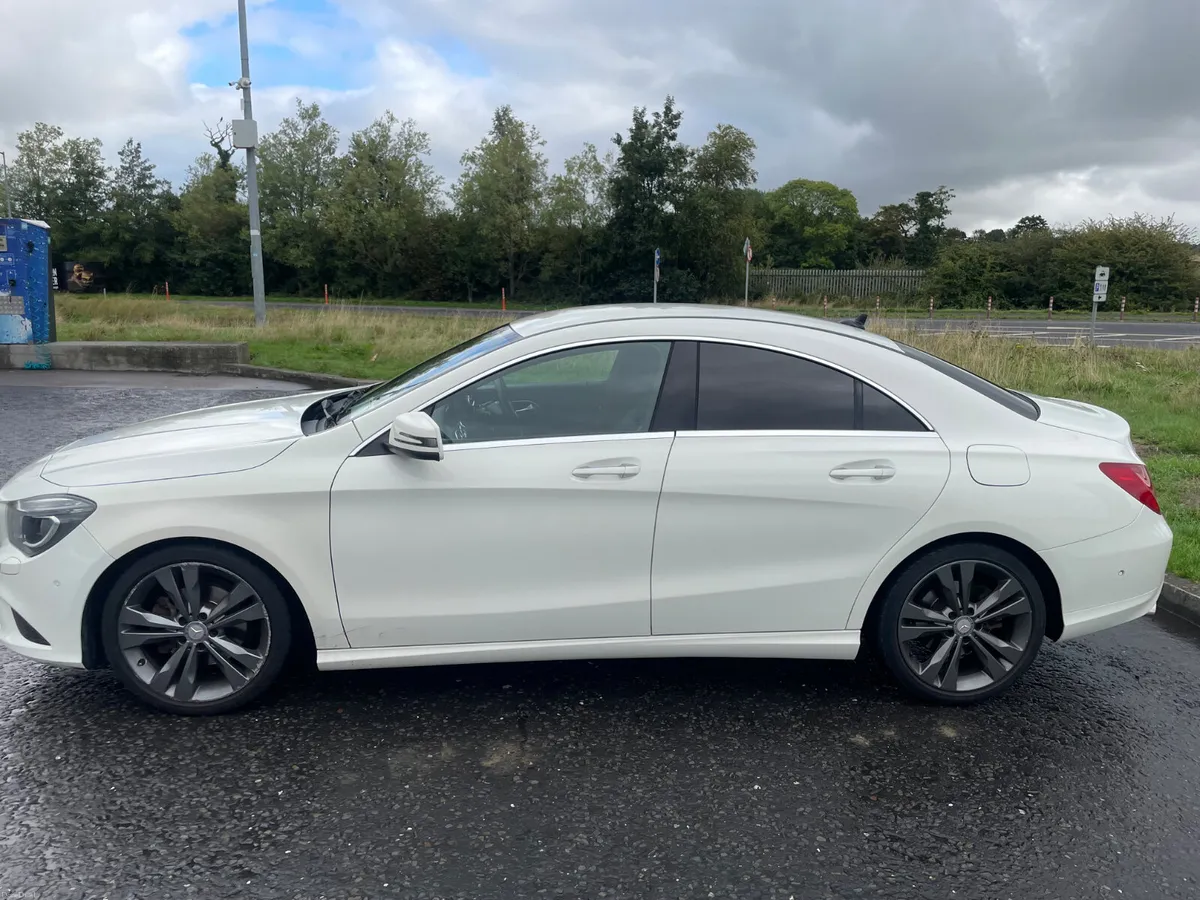 Mercedes-Benz CLA 2016, white , automatic - Image 4