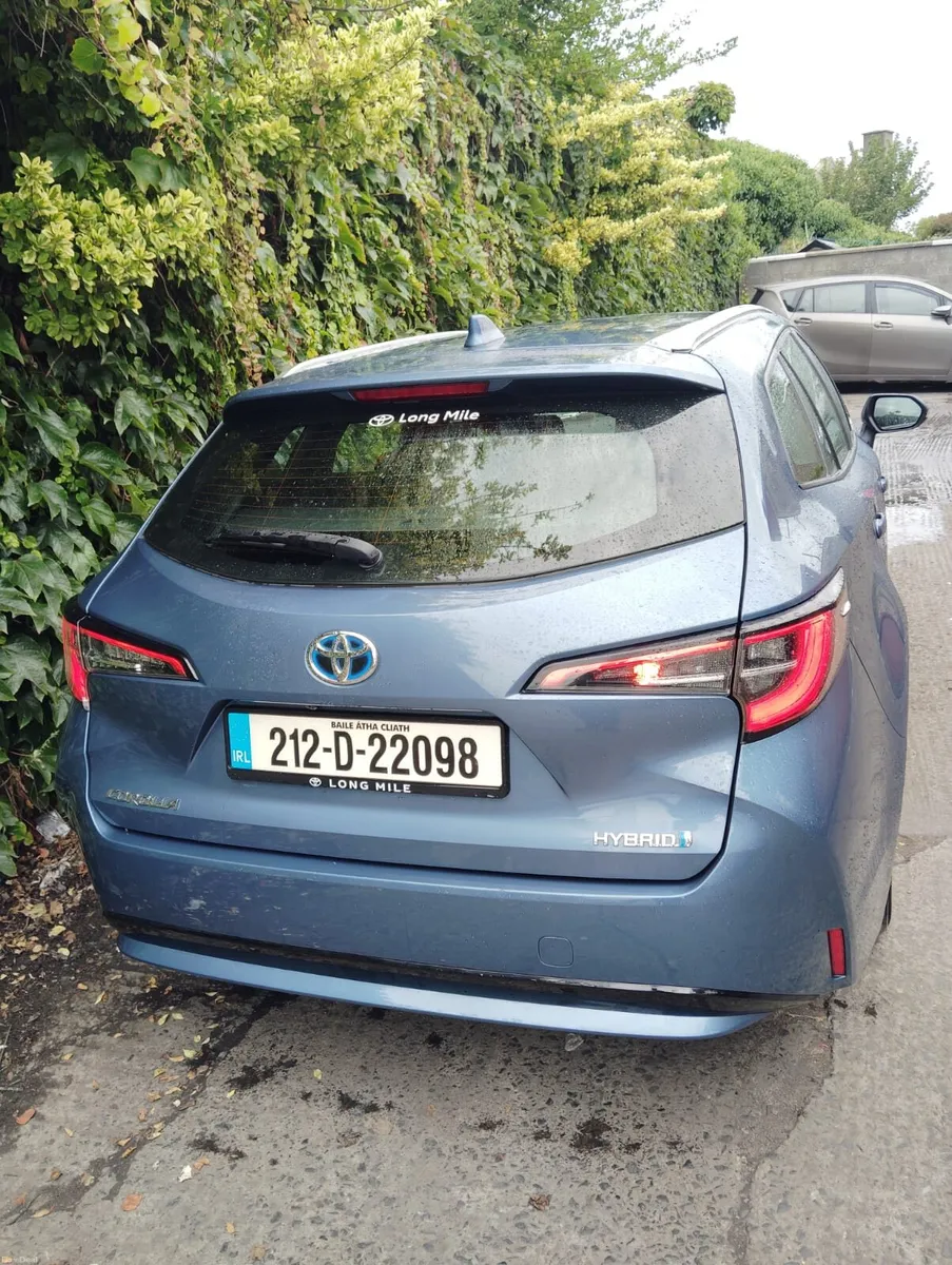 2021 Toyota corolla Hybrid Auto low mileage 60k - Image 5