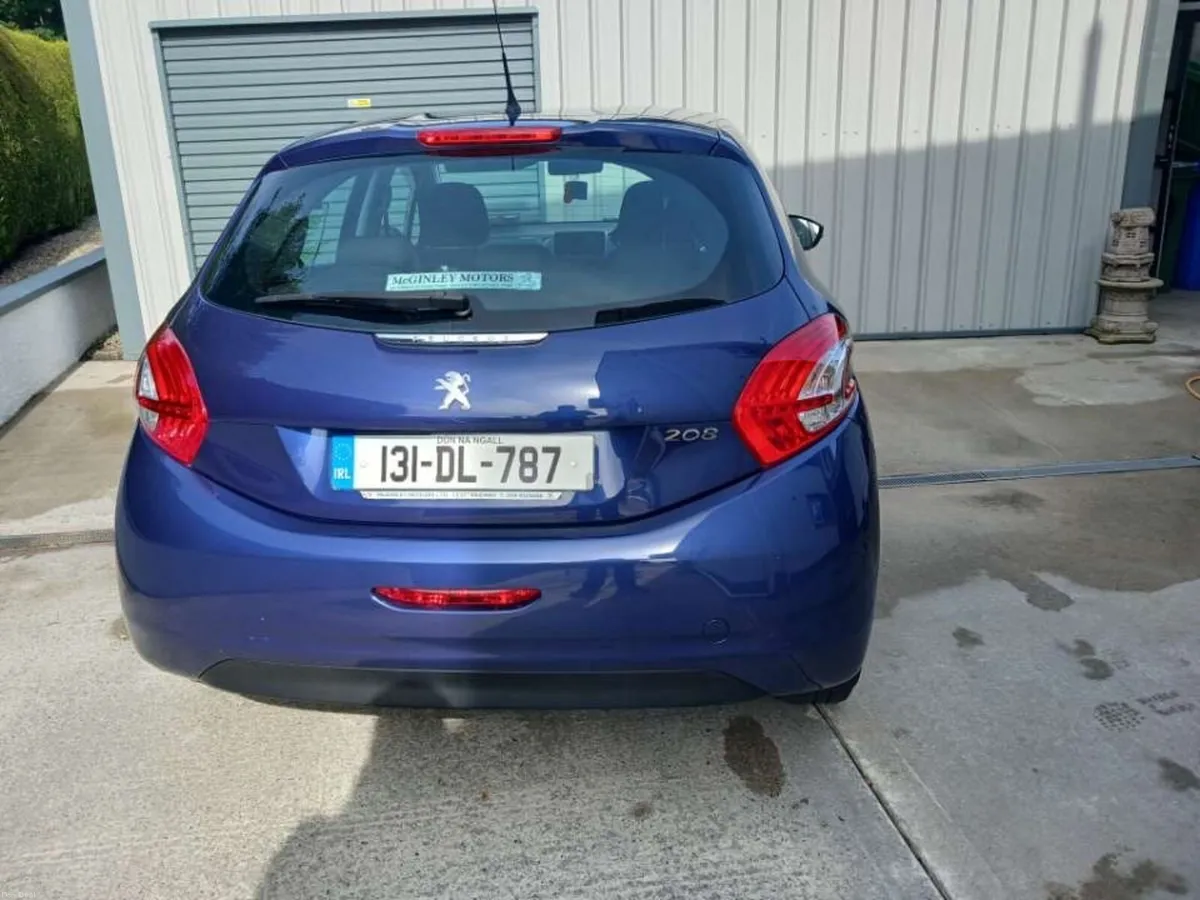 Peugeot 208 2013 - Image 2