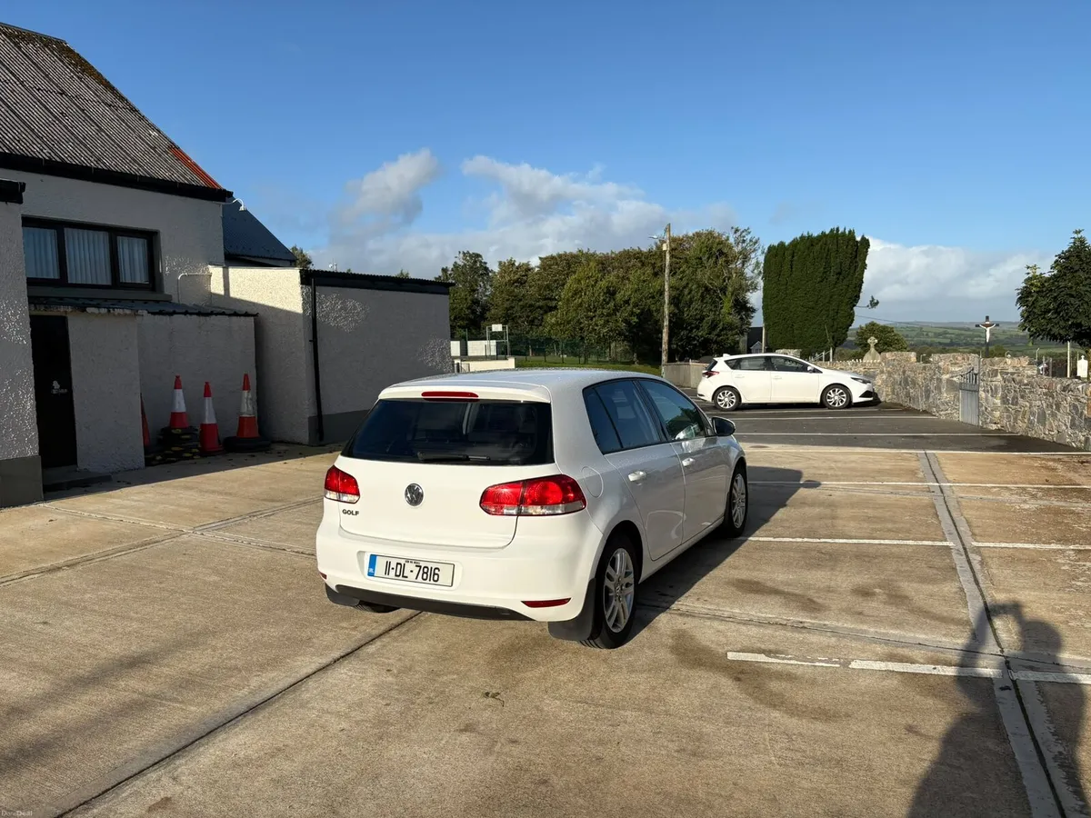Volkswagon Golf 1.4 petrol - Image 4
