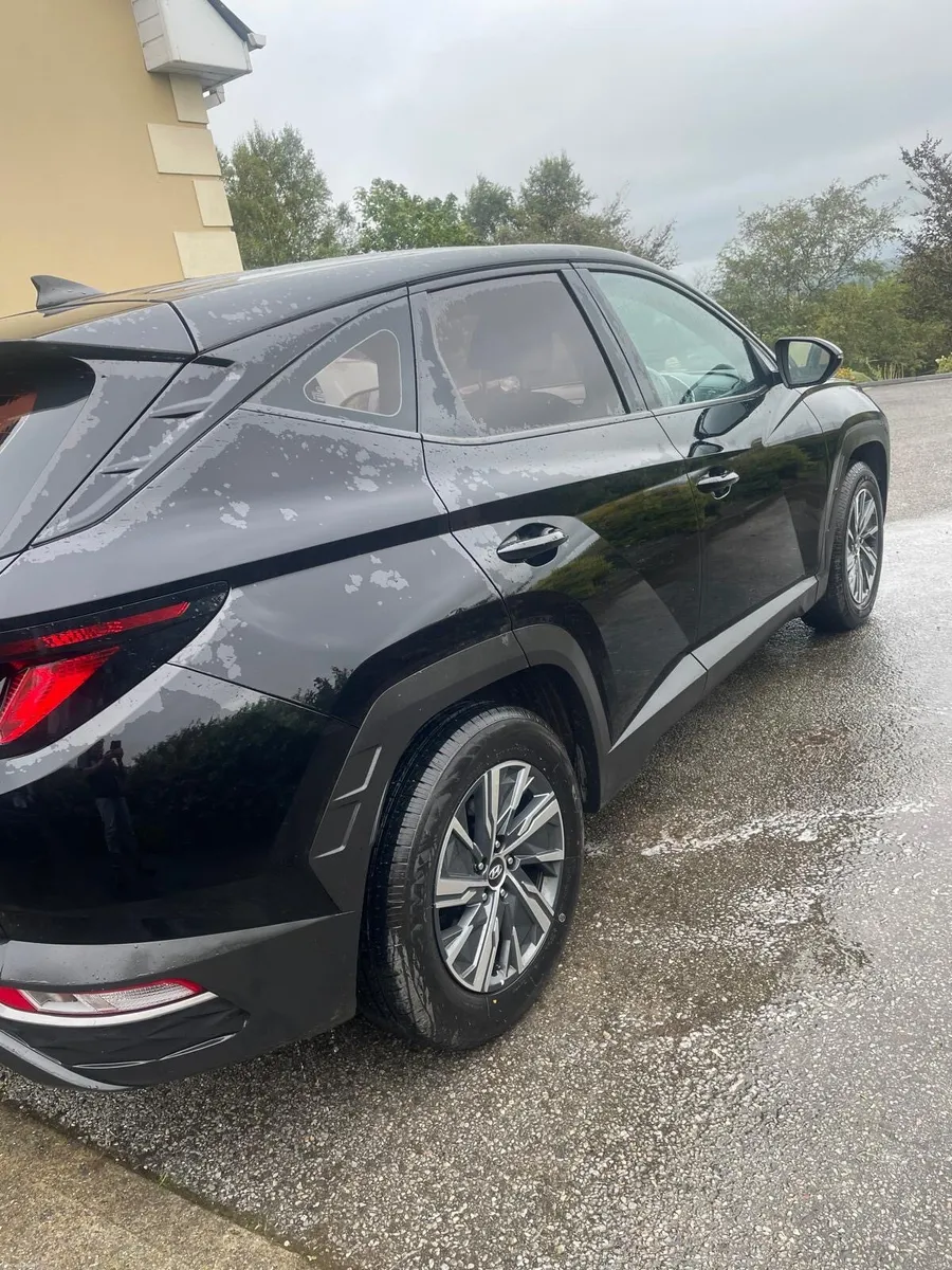 Hyundai tucson - Image 2